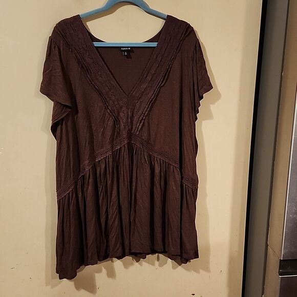 Torrid Tops - Beautiful Torrid top size 5